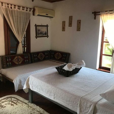 Salkim Konak Ve Agac Evler Hostal Selçuk Exterior foto