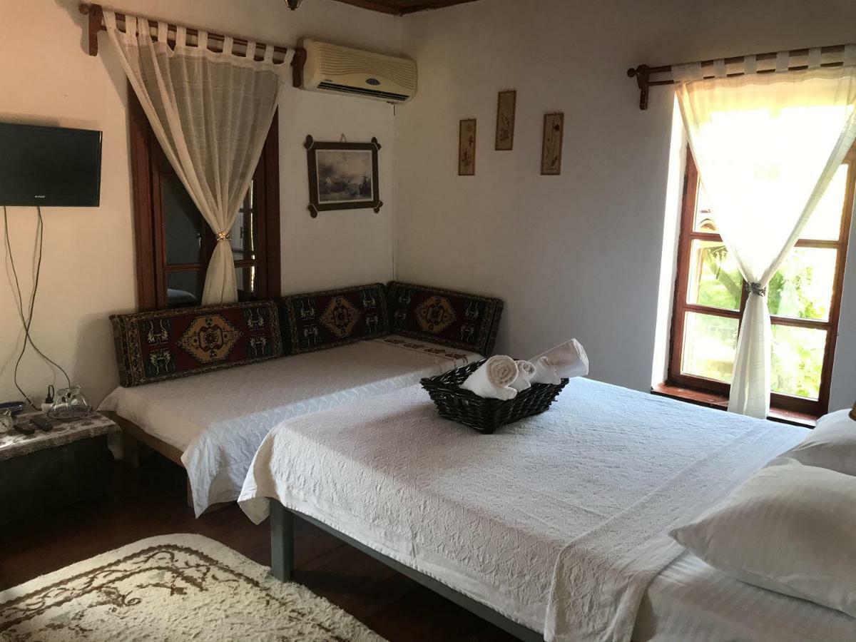 Salkim Konak Ve Agac Evler Hostal Selçuk Exterior foto